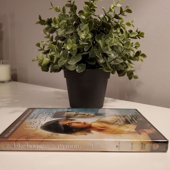 The Lake House full screen edition D V D - Picture 3 of 6